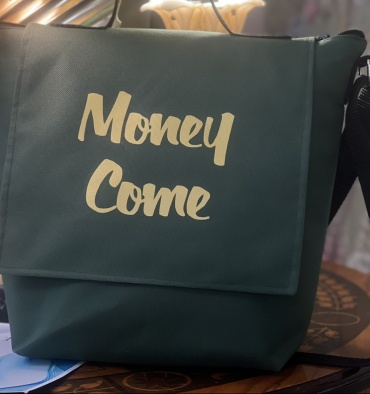 Настольная игра Money Come
