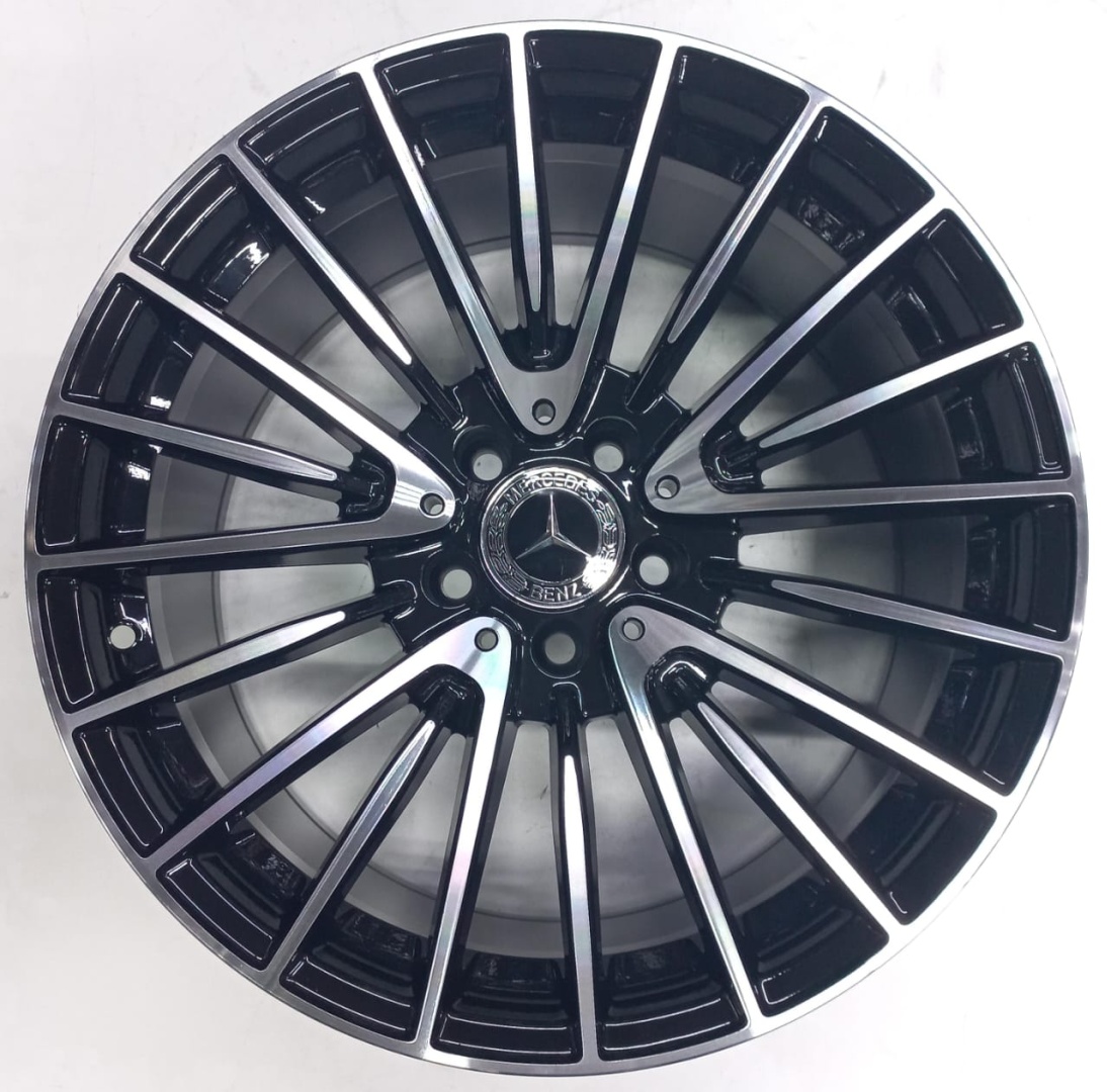 Mercedes-Benz Mercedes Benz 1774 8.5/9.5x18/5x112 D66.6 ET35.40 4 диска черный, серебристый