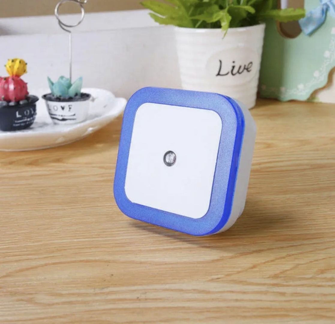 Ночник в розетку в розетку Blue-Fotorele 1W, белый