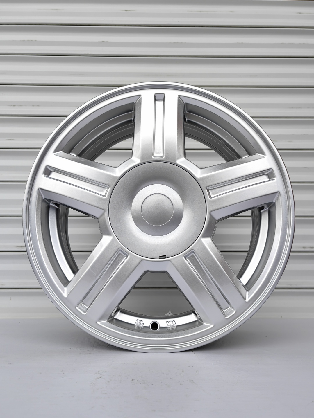 RNO 002 5.5x14/4x98 D58.6 ET35 серебристый