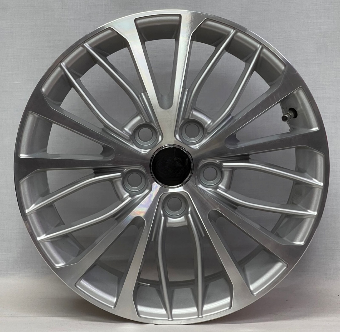 DRS 741994 6.5x16/5x114.3 D60.1 ET45 серебристый