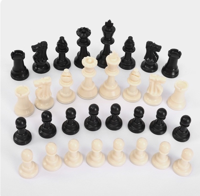 Шахматные фигуры пластик король 9.5см, пешка 4.5 см 32 шт
