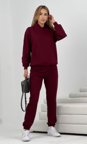 Костюм повседневный VLR Velours бордовый