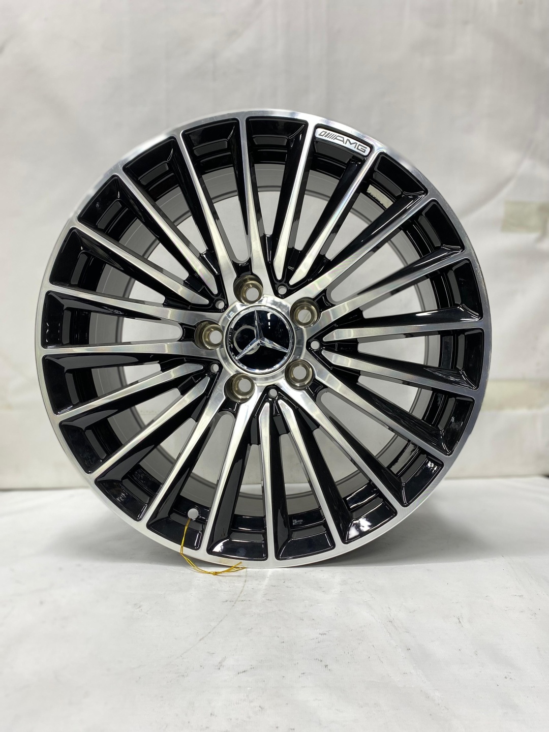 RNO 5909 7.5x17/5x112 D66.6 ET35 серебристый, черный