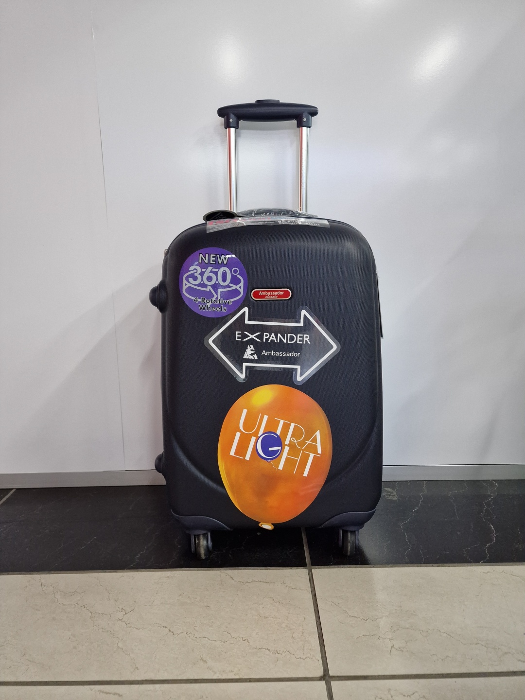 Чемодан Ambassador A8503 поликарбонат 48 л синий