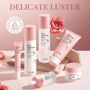 Bioaqua Rose Hyaluronic Acid набор по уходу за лицом для женщин