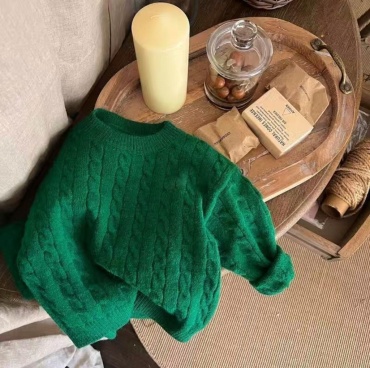 Джемпер зеленый
