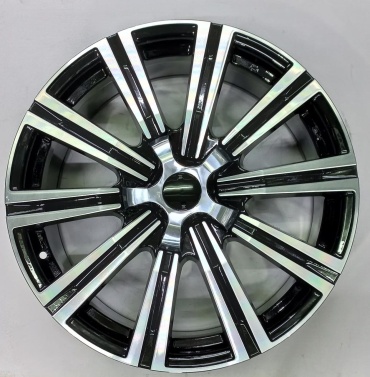 Lexus 24 8.5x20/5x150 D110 ET45 4 диска черный, серебристый