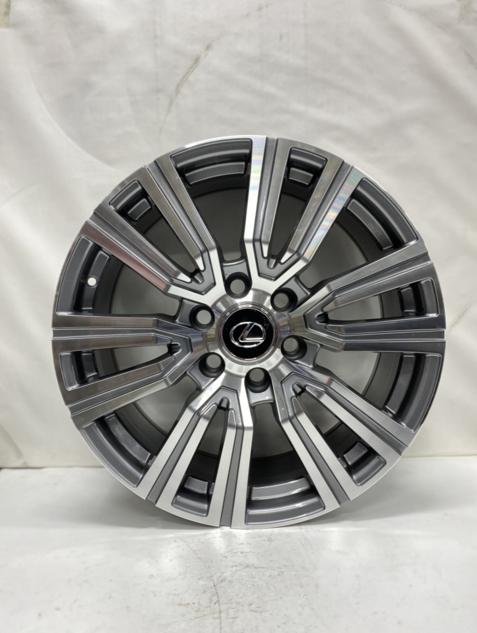TT RNO 1755 8.5x22/6x139.7 D95.1 ET45 4 диска серебристый, серый