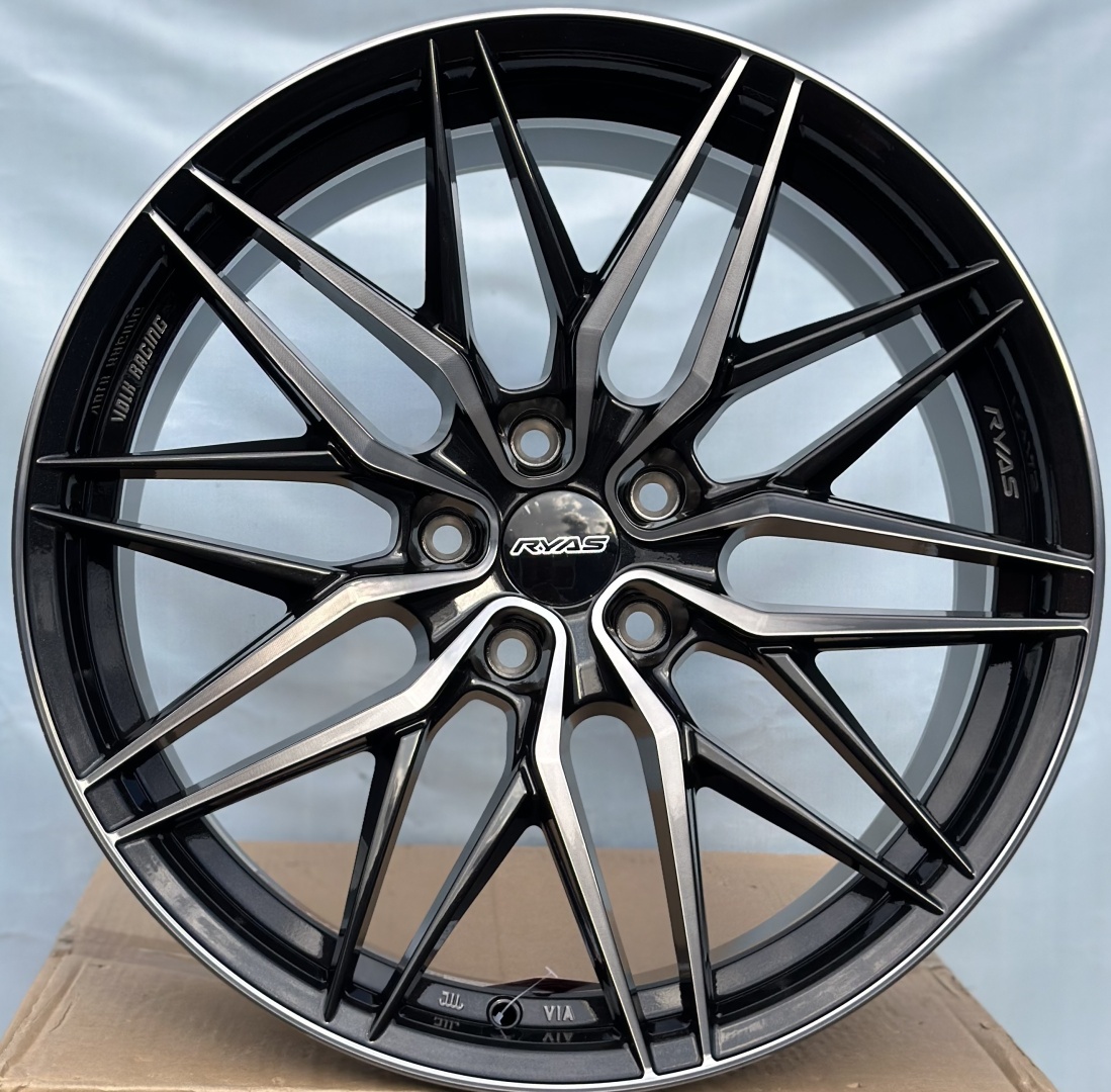 RNO RYAS 312 7x16/4x100 D73.1 ET38 4 диска черный, серебристый