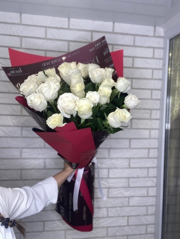 Rozarium моно-букет в оформлении роза 25 шт 100 см