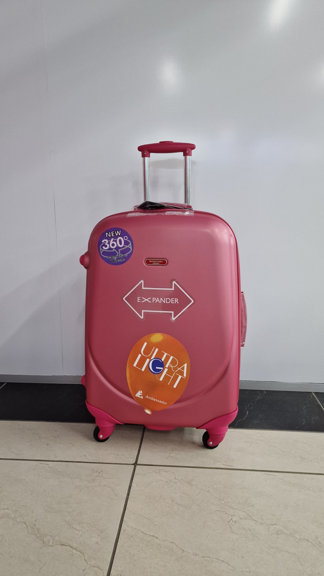 Чемодан Ambassador 8530 поликарбонат 110 л розовый