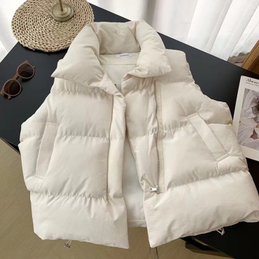 Жилет IN STYLE белый