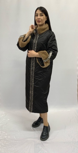 Пуховик черный