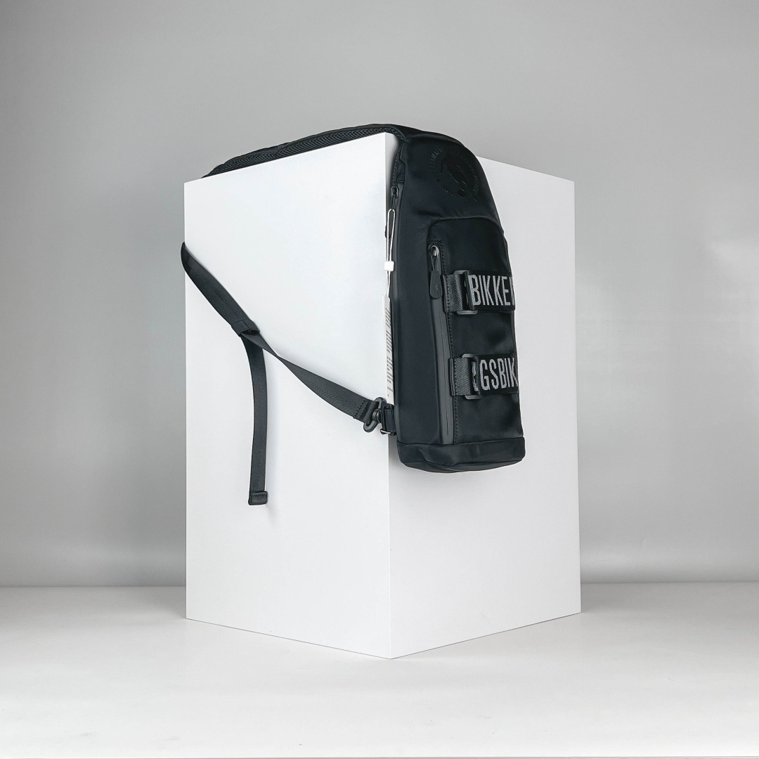 Сумка слинг Bikkembergs нейлон черный