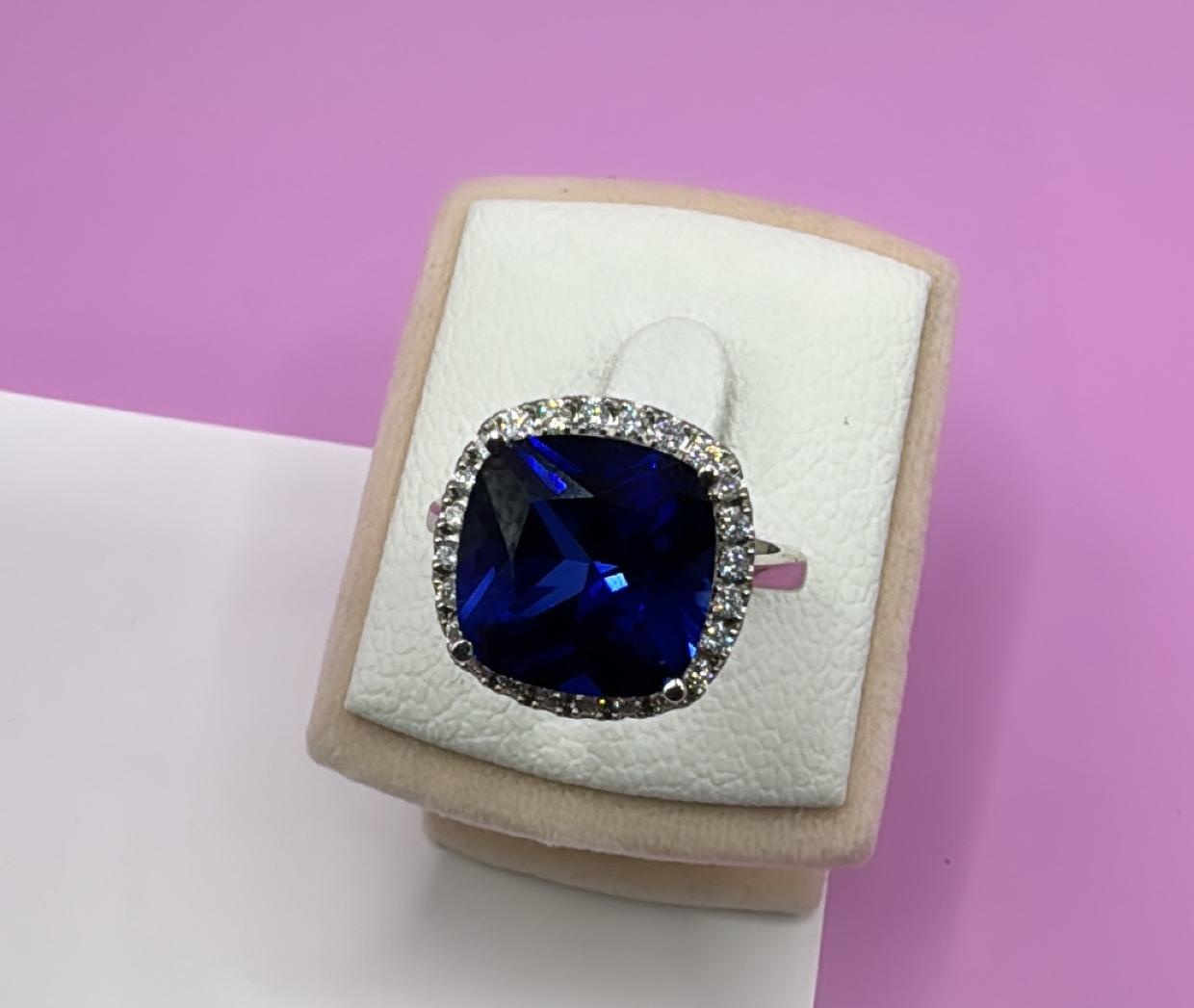 SAR-JEWELRY Kh-04-004-4081 размер 18 вес 5.8 г золото, бриллиант, сапфир