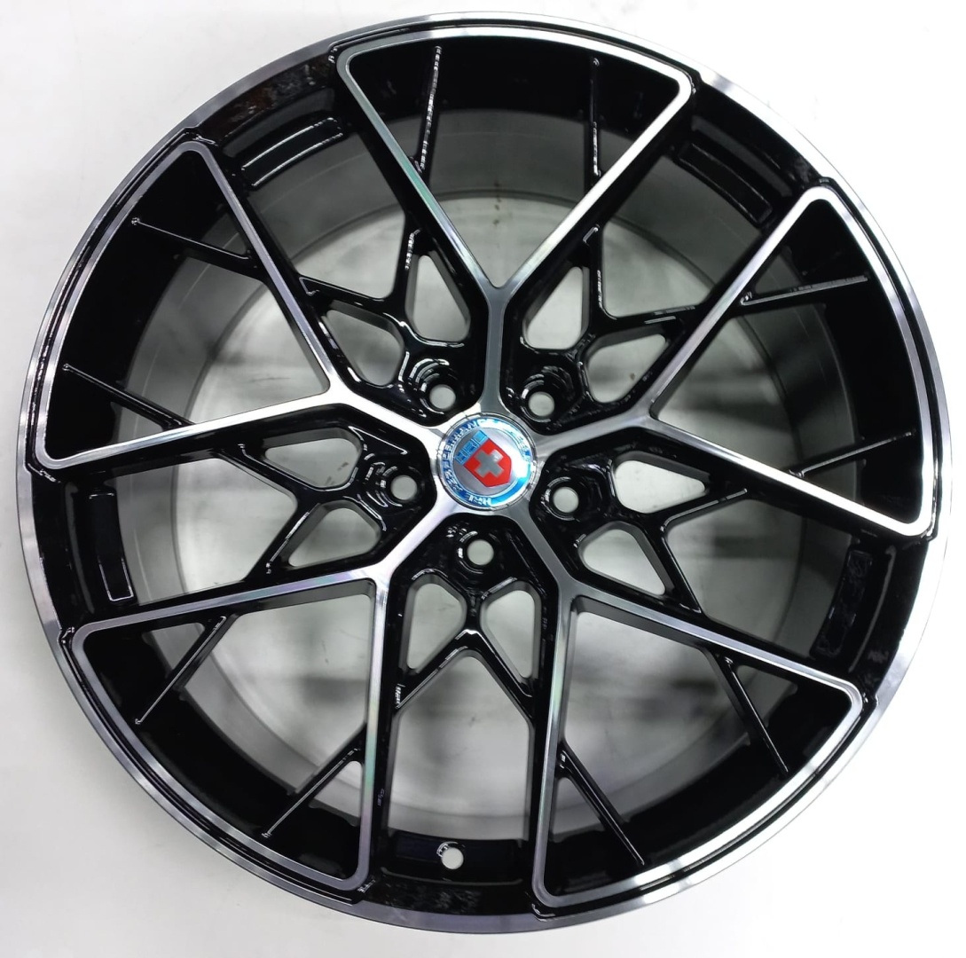HRE 34 8.5x19 5x108 D65.1 ET35 серебристый, черный