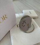 Dior зеркало карманное 30296799_956209211 7.5х7.5х1.5 см
