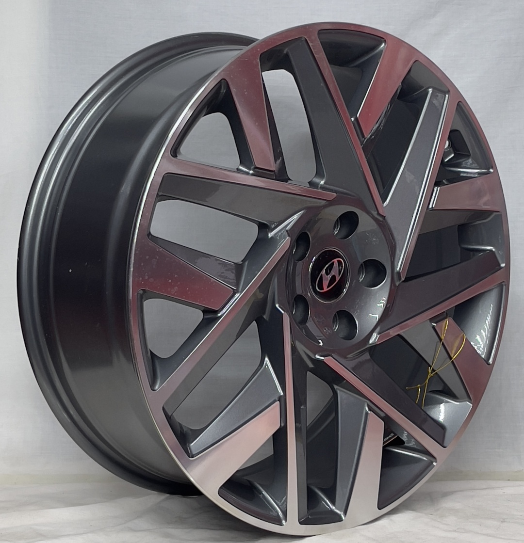Bai Wheels 1072 7.5x20/5x114.3 D67.1 ET48 4 диска серебристый, серый