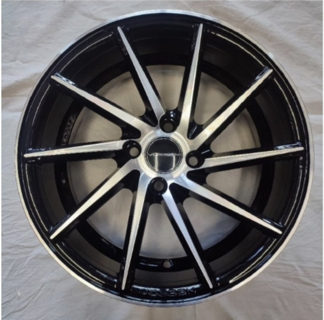 Vossen TAA78 7x16/4x100 D67.1 ET35 серебристый, черный