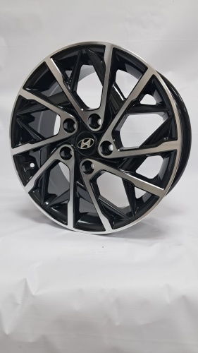 BJ008 6.5x16/5x114.3 D67.1 ET45 4 диска черный, серебристый