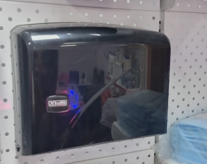 Диспенсер для бумажных полотенец Vialli K1B
