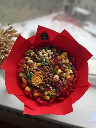 Food.buket.astana Букет из сухофруктов 24-26 см