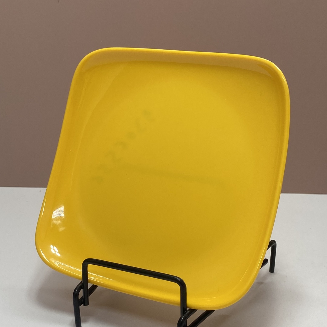 Тарелка Yiwumart 16.5x16.5 см, 1 шт, меламин