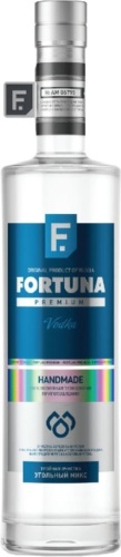 Водка Fortuna Premium угольный микс классическая 40% 0.7 л