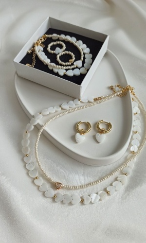 AINUSHA jewellery латунь, перламутр