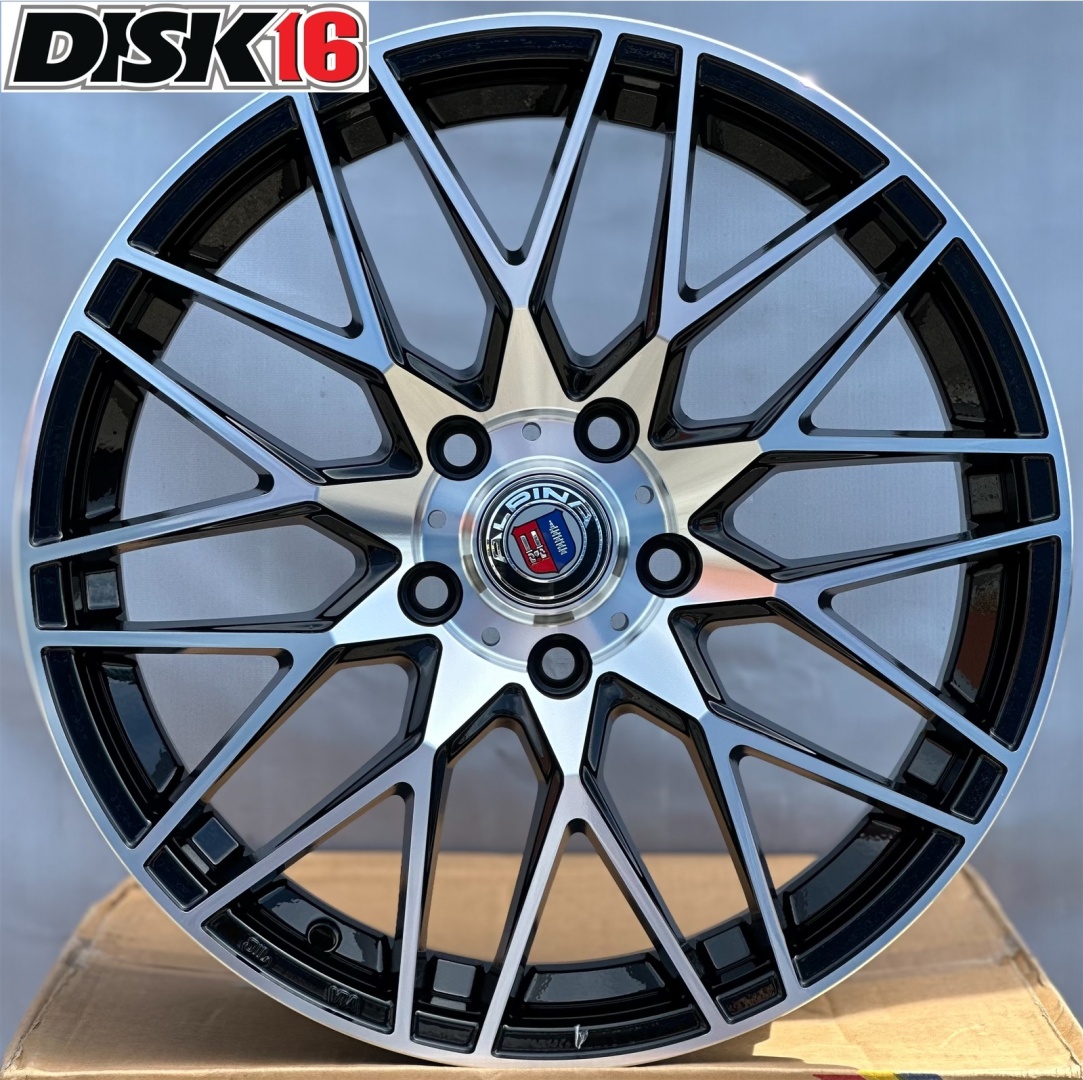 RNO 8010 7.5x17/5x114.3 D67.1 ET35 4 диска черный, серебристый