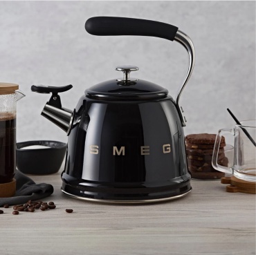 Smeg чайник Стиль 50-х г.г. CKLW2001BL 2.3 л, алюминий, нержавеющая сталь