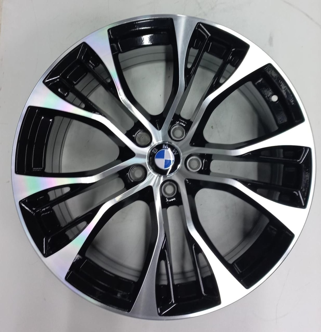 BMW 5146 10/11x20/5x120 D74.1 ET37 черный, серебристый