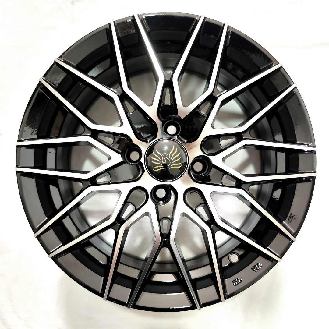 Replica 335 6.5x15/4x100 D67.1 ET35 4 диска черный, серебристый