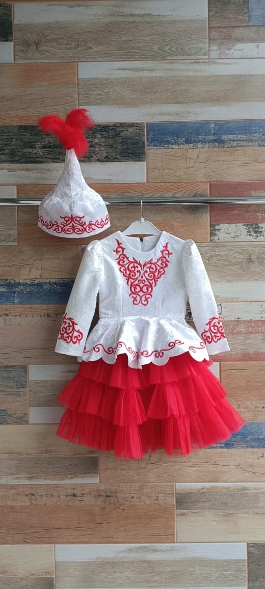Национальный костюм Fashion collection белый, красный
