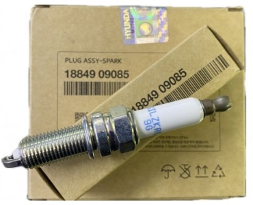 Свеча зажигания Hyundai 1884909085 - SILZKR8E9G