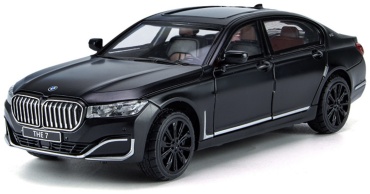 Легковая BMW черный