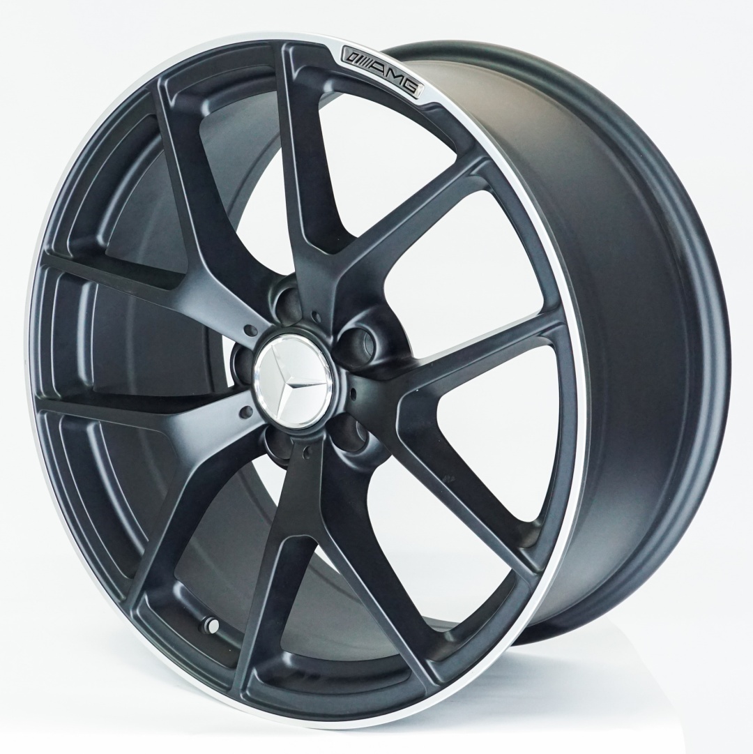 Mercedes-Benz BK93 8.5/9.5x19/5x112 D66.6 ET35 черный