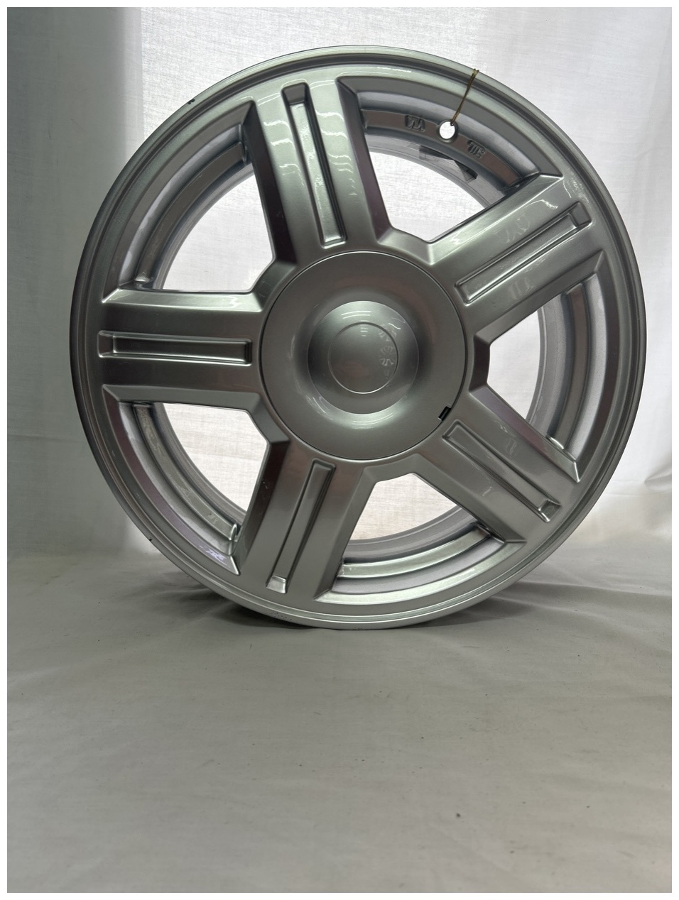 SSM 133816 6x15/4x98 D58.1 ET35 серебристый