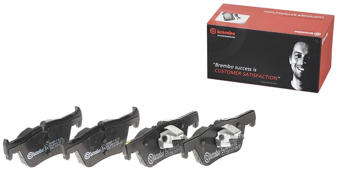Колодки Brembo задние P06071 4 шт