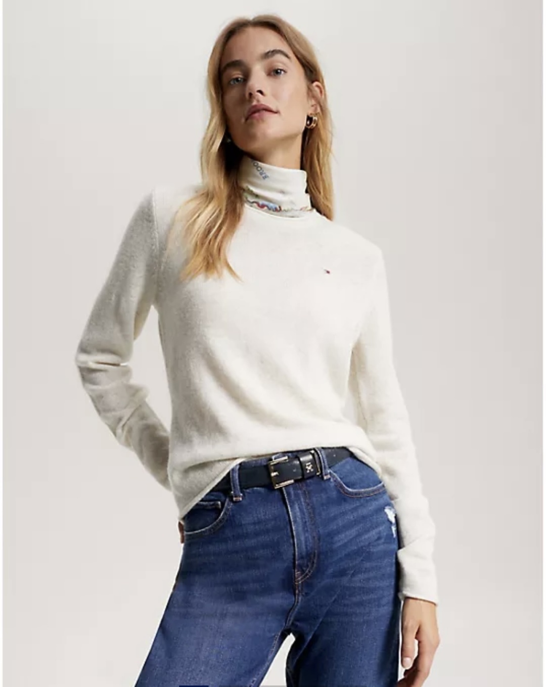 Джемпер Tommy Hilfiger бежевый