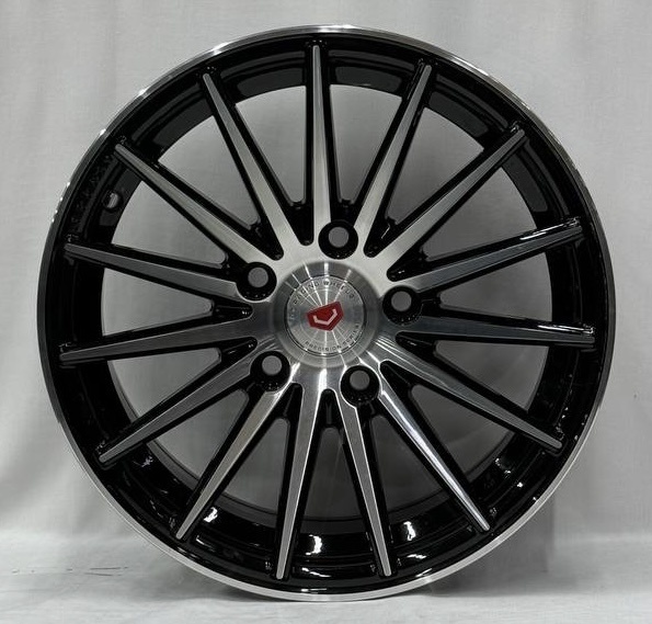 Bai Wheels 199Q 7x15/5x114.3 D67.1 ET35 серебристый, черный