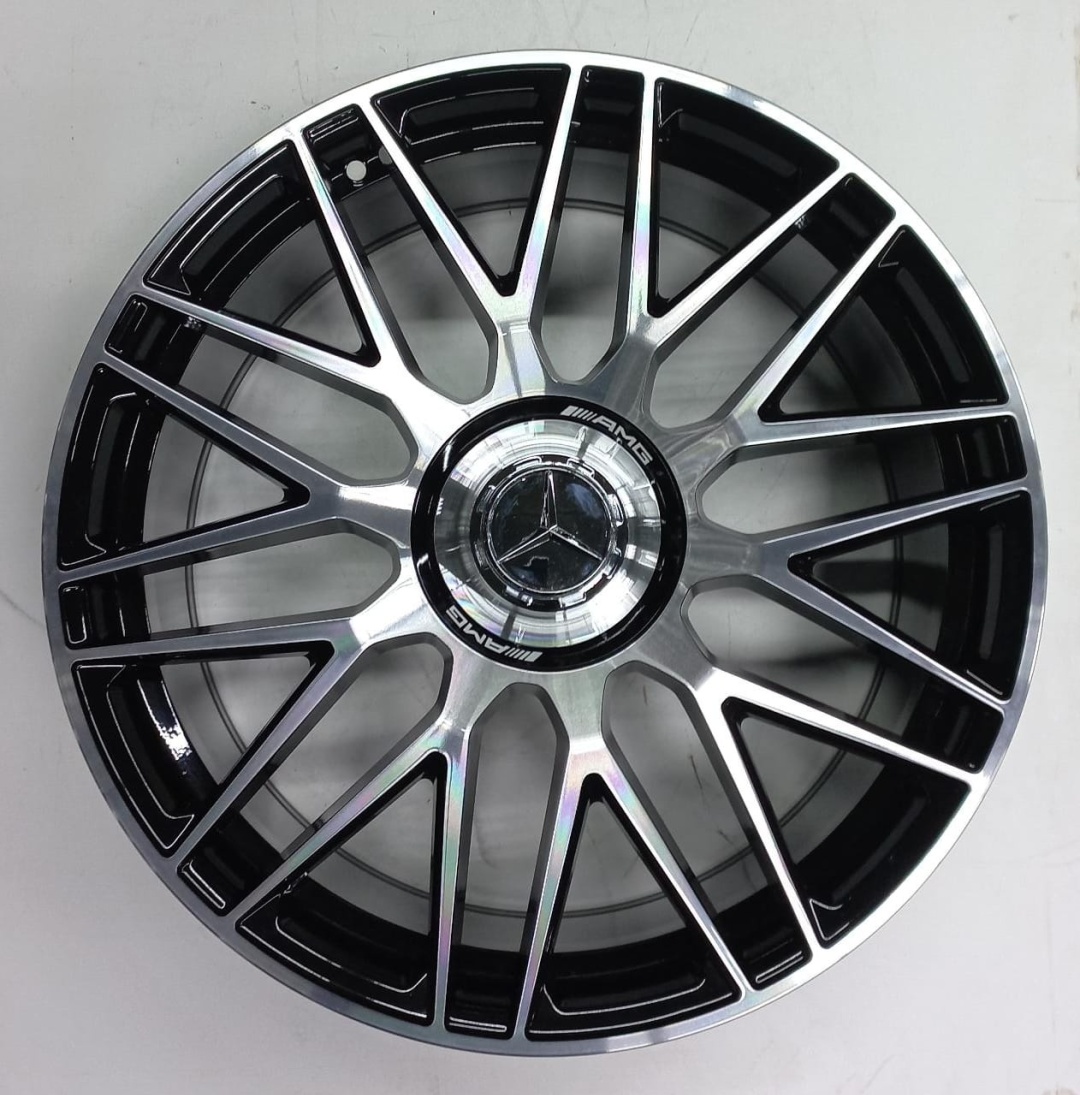 Mercedes-Benz 0207MB 8.5/9.5x20/5x112 D66.6 ET38 черный, серебристый