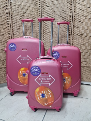 Комплект чемоданов Ambassador K1758503 поликарбонат 231 л розовый