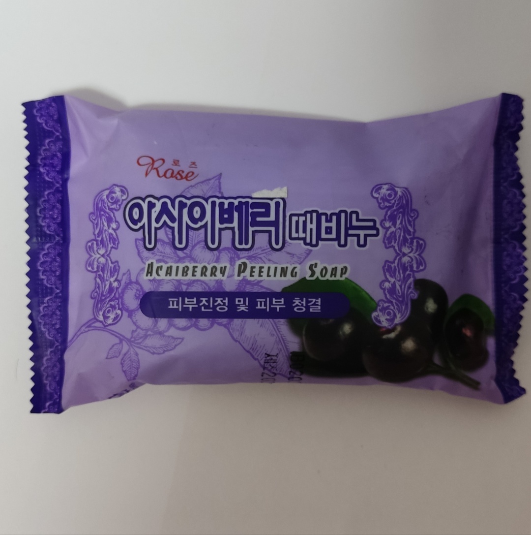 Кусковое мыло банное Rose Acaiberry peeling soap 150 г