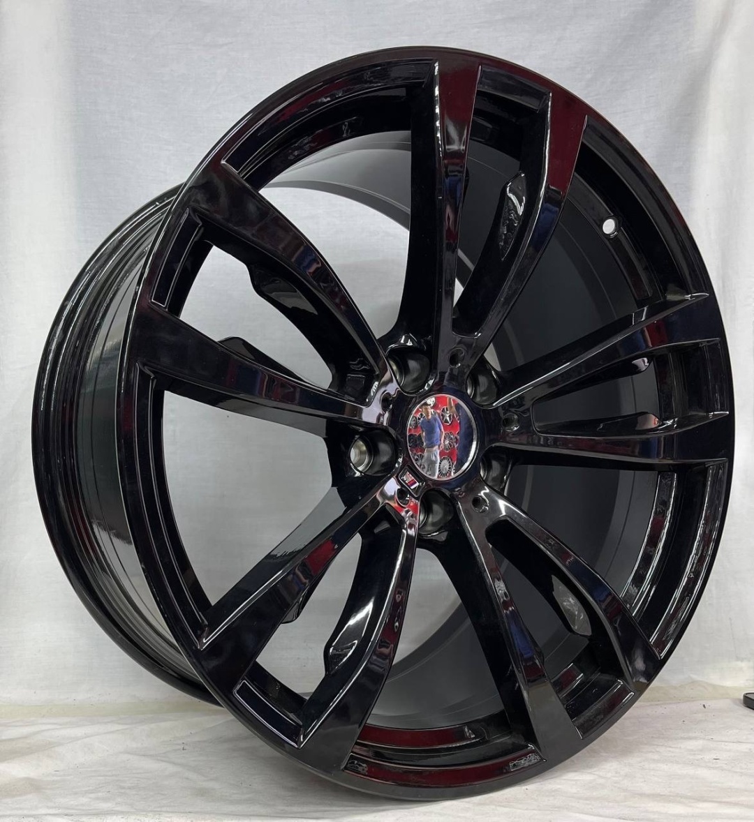 Bai Wheels 920 10/11x20/5x120 D74.1 ET40 4 диска черный
