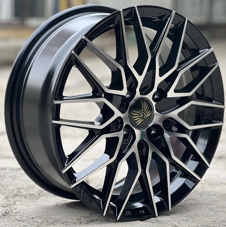 Replica 2415 6x14/4x100 D67.1 ET34 черный, серебристый