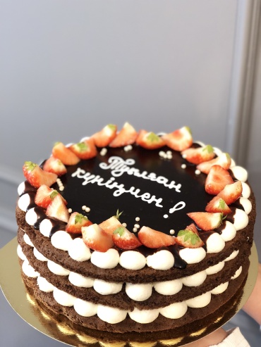 Caramel торт Вупи-пай с клубникой 1300 г