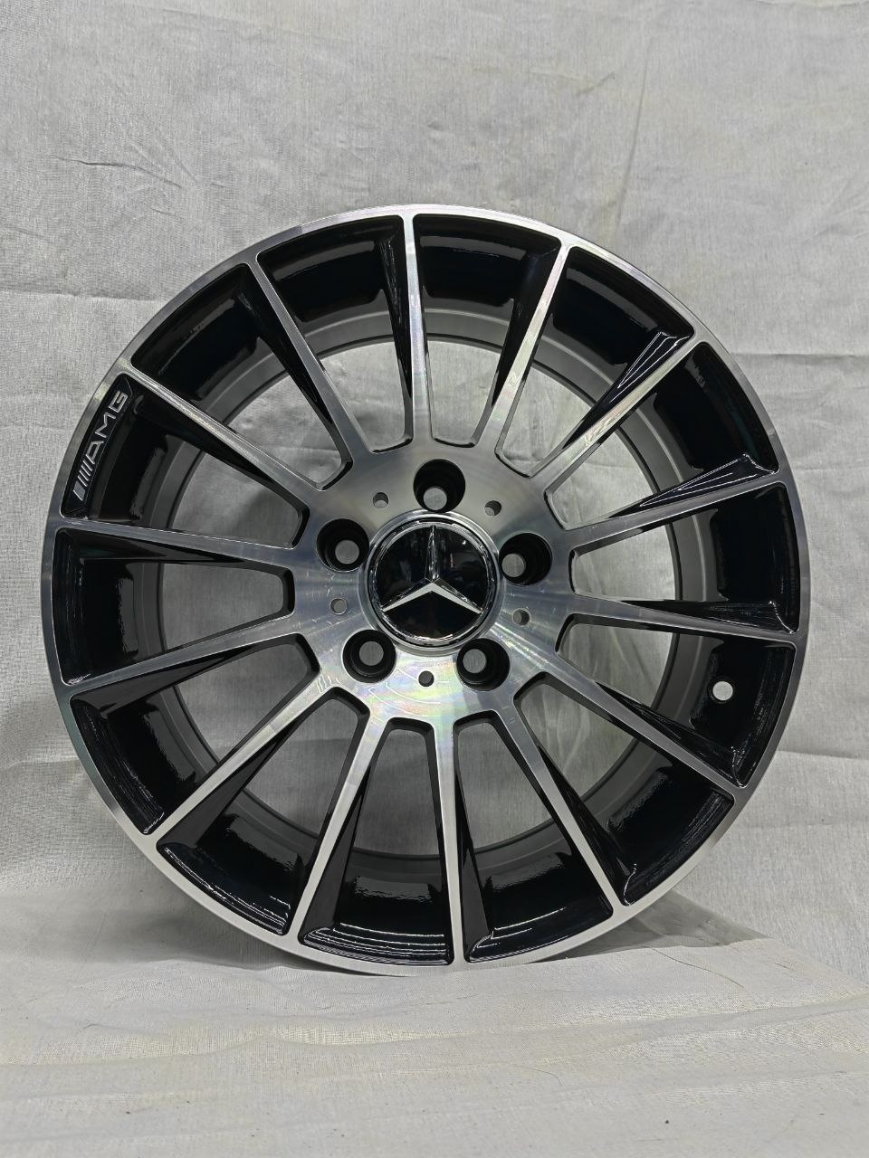 RNO 836 7x16/5x112 D66.56 ET35 черный, серебристый