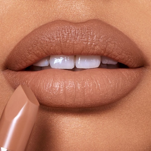 Charlotte Tilbury Matte Revolution Lipstick помада Cover Star
